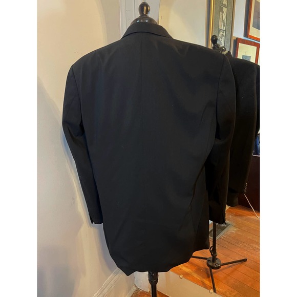 Hugo Boss Suit - Picture 5 of 7